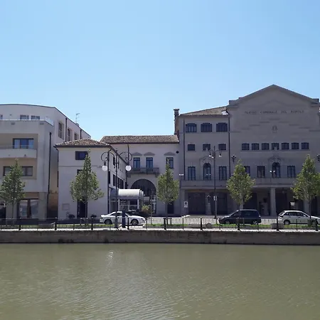 Leon Bianco Отель 3*