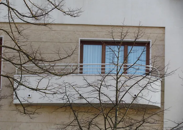 Hotel Leon Bianco 3*