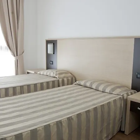 Hotel Leon Bianco Adria